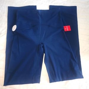 SPANX Booty boost flare yoga pants XLT